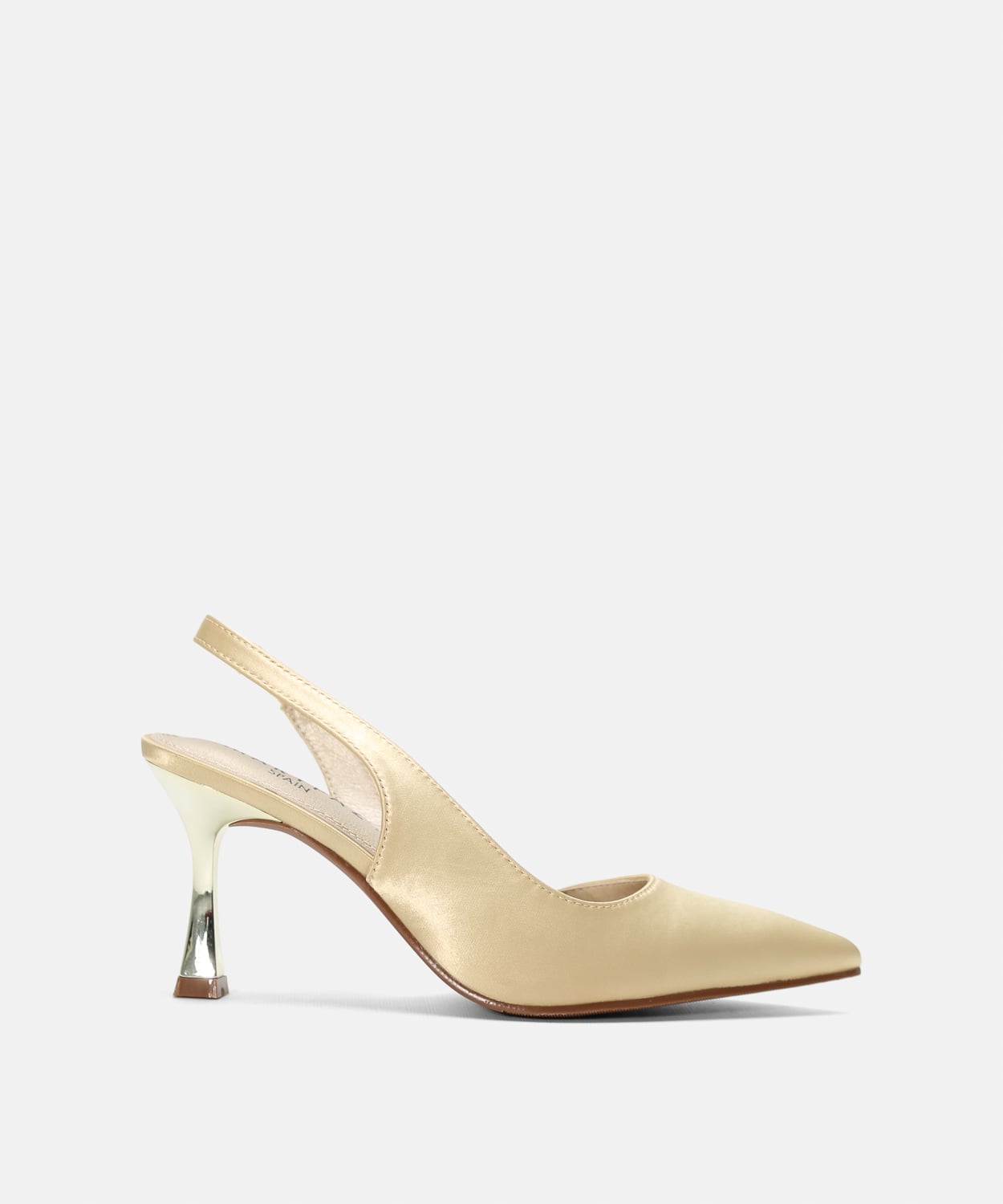 Zapato tac&oacute;n destalonado 